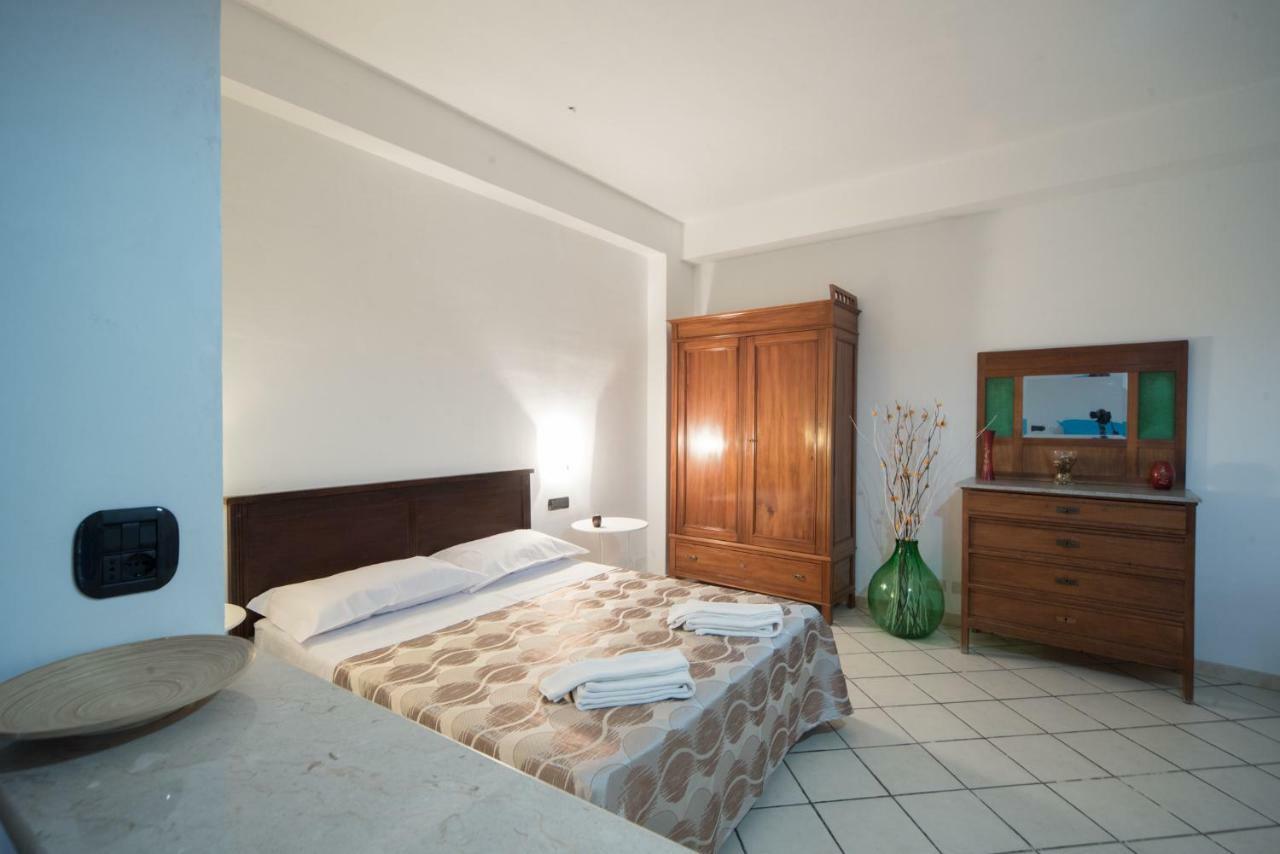 Casa Salice Hotel SantʼAlessio Siculo Buitenkant foto
